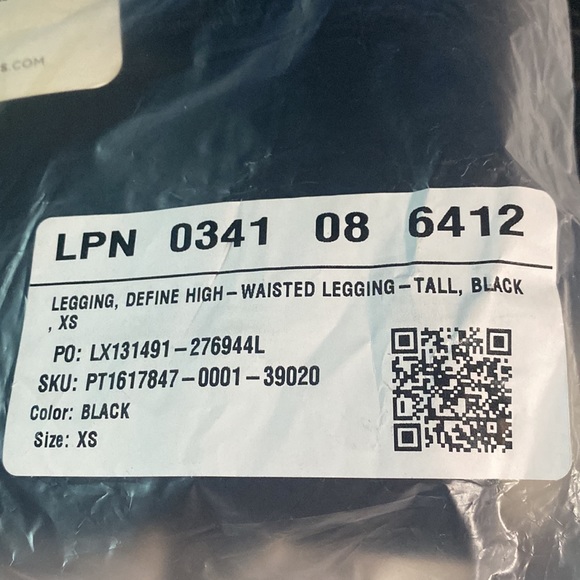 Fabletics Define High-Waisted Leggings - Picture 10 of 14